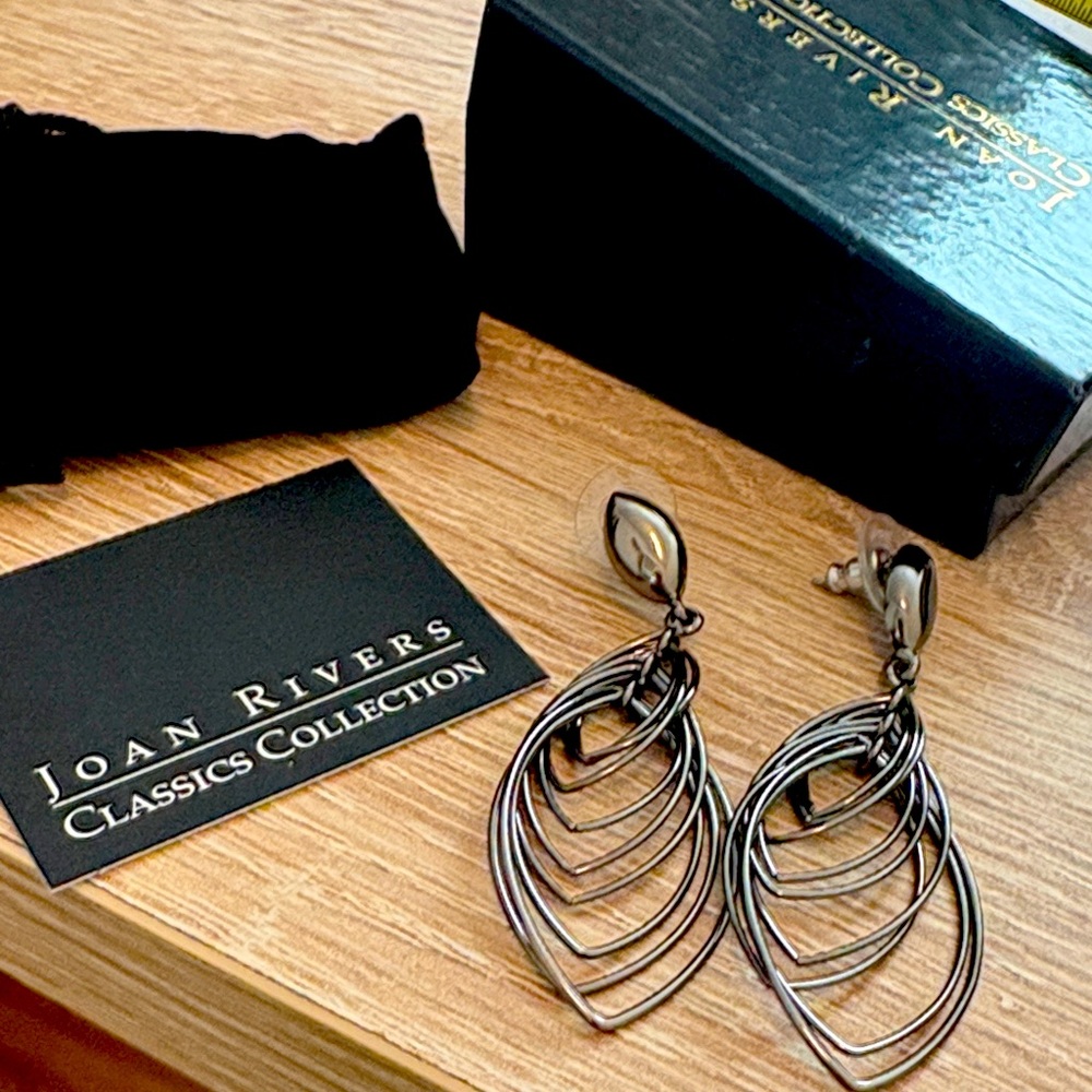 Joan Rivers gunmetal tone, geometric Earrings